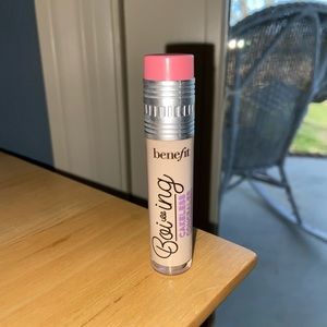 Benefit Boiing Cakeless Concealer.